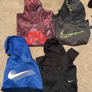 Nike Sweatshirt Lot